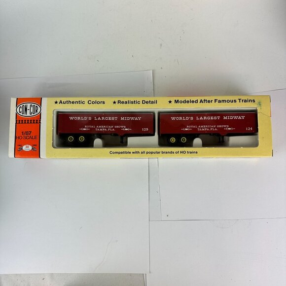 Con-Cor HO Scale Worlds Largest Midway 40 Ft Dry Van Trailer Set - Picture 1 of 3
